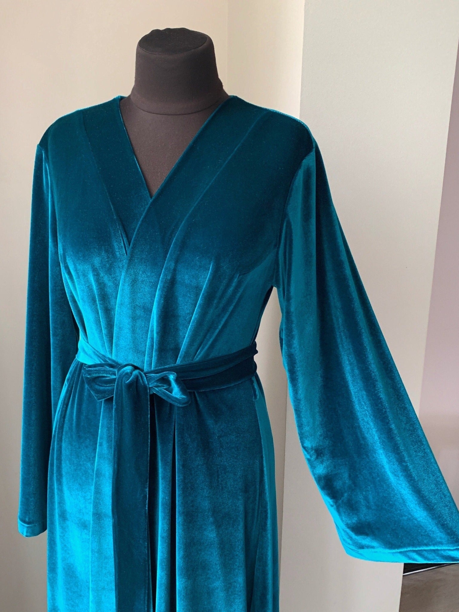 Emerald velvet robe women Handmade, L-XL / 71 Emerald velvet robe women Handmade, L-XL / 71