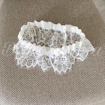 Lace garters wedding, bridal garter, white wedding gift, wedding garter, lace garter, toss garter