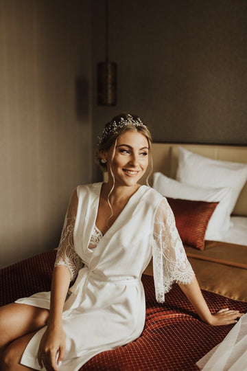 Bridal robe with lace sleeves, wedding robe, short lace sleeves, ivory dressing gown, brides lace robe, bridesmaid robe, bridal lingerie