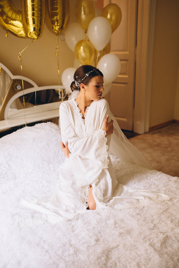 Long bridal robe with lace, long kimono robe, Ivory robe, morning lingerie, maternity dress, silk robe, long length lace, bridal lingerie