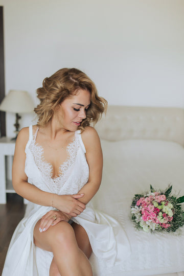 Bridal robe sleeveles, lace bride robe, bridal nightgown, boudoir wedding robe, long robe bride, maxi satin peignoir, bridal lingerie