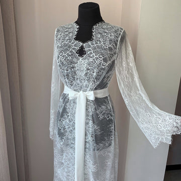 Long lace robe with train, maxi bridal robe, boudoir lace gown, ivory Chantilly lace, wedding robe