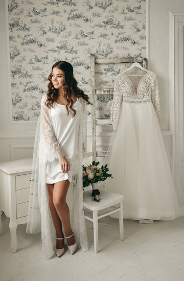 Lace bridal robe, robe and nightgown, lace maxi robe, wedding robe, kimono robe lace, bridal nightgown, bridal lingerie