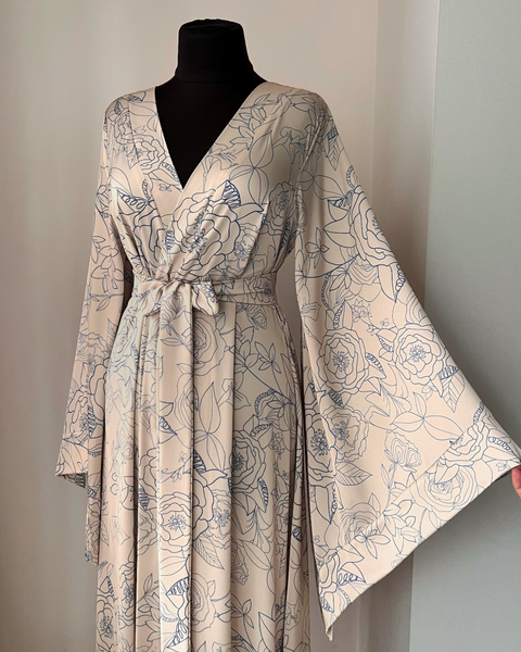 Long kimono print robe for women, L / 66