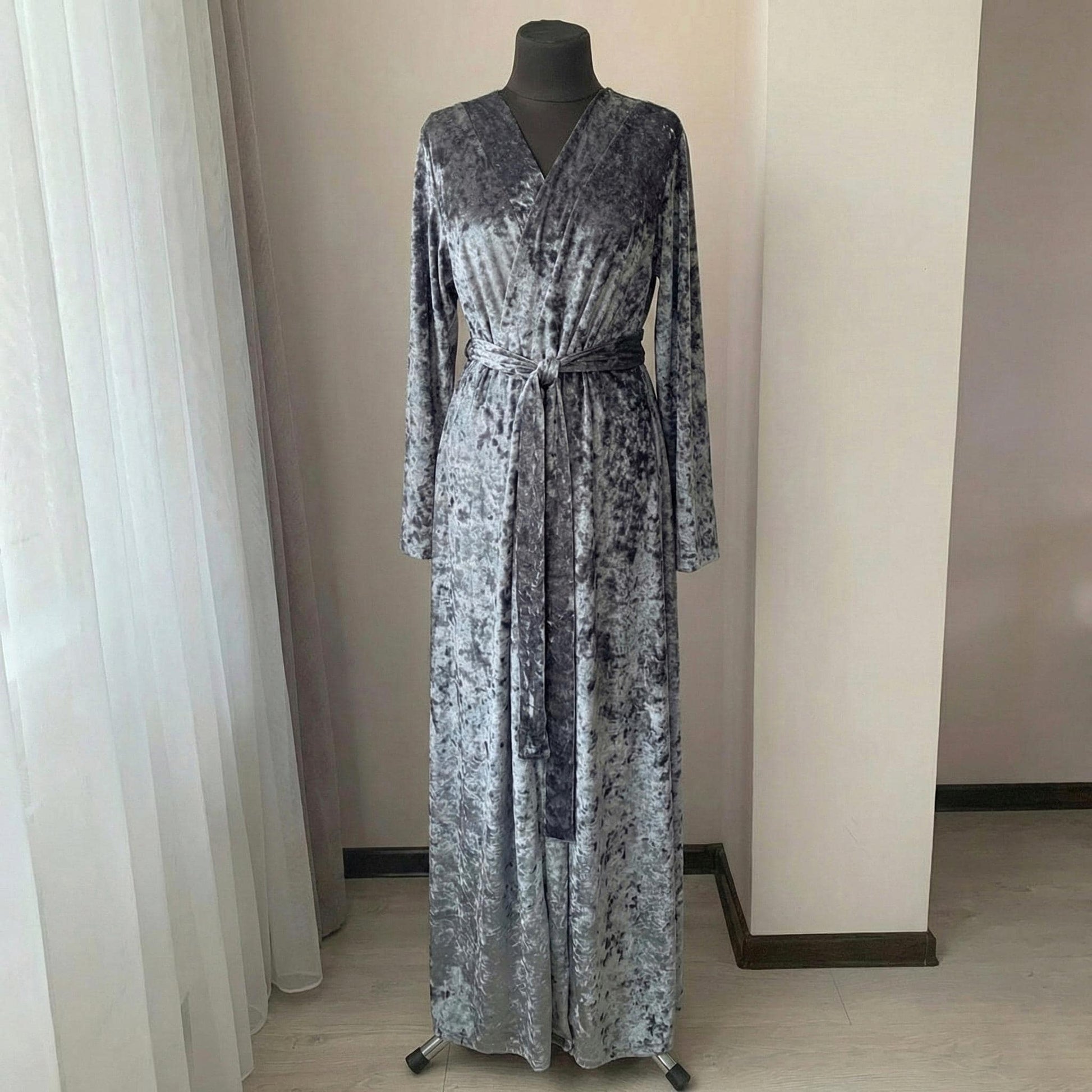 Silver gray crushed velvet robe close-up of V-neck neckline