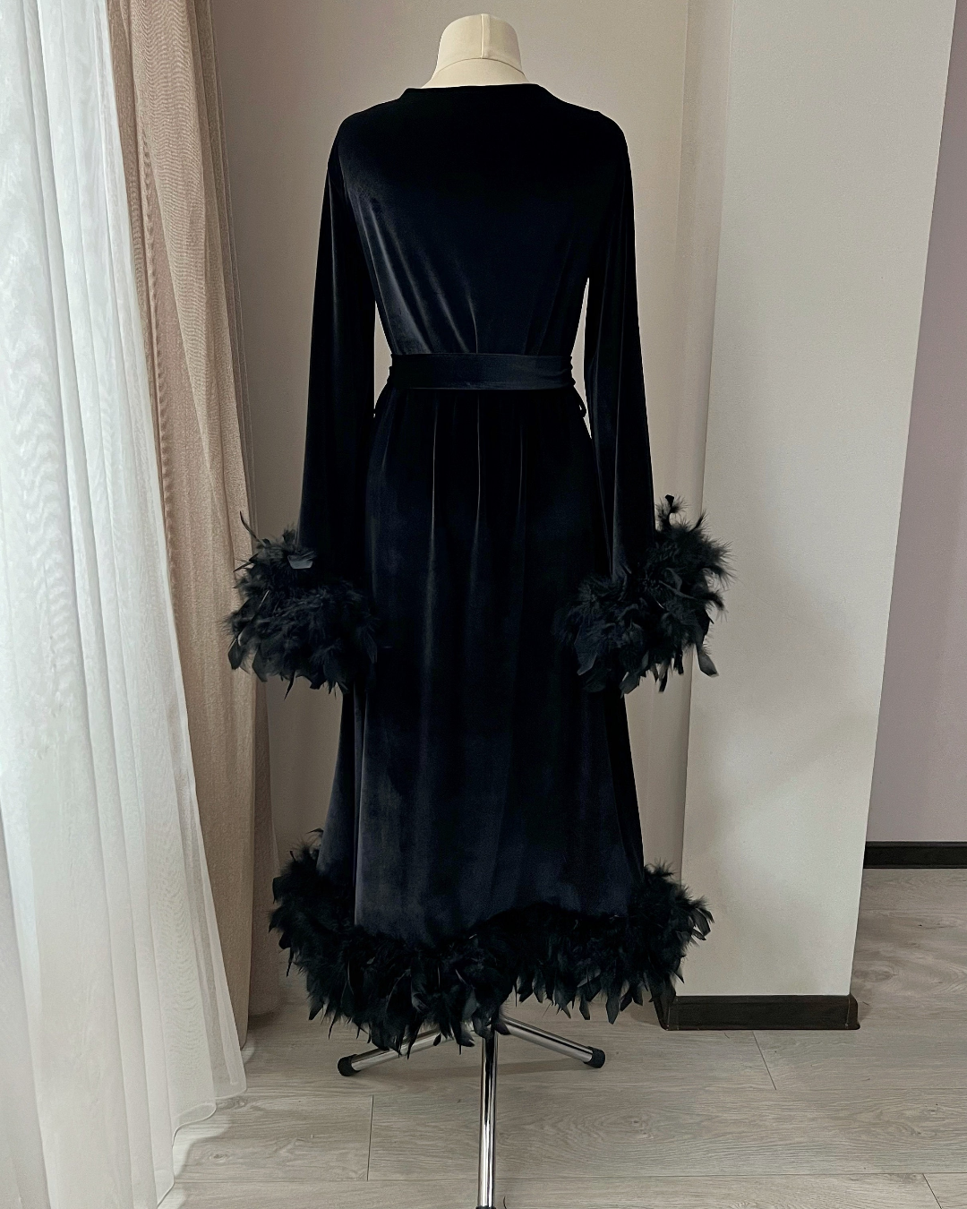 Black feather robe – Velvet robe with feather trim, L / Black