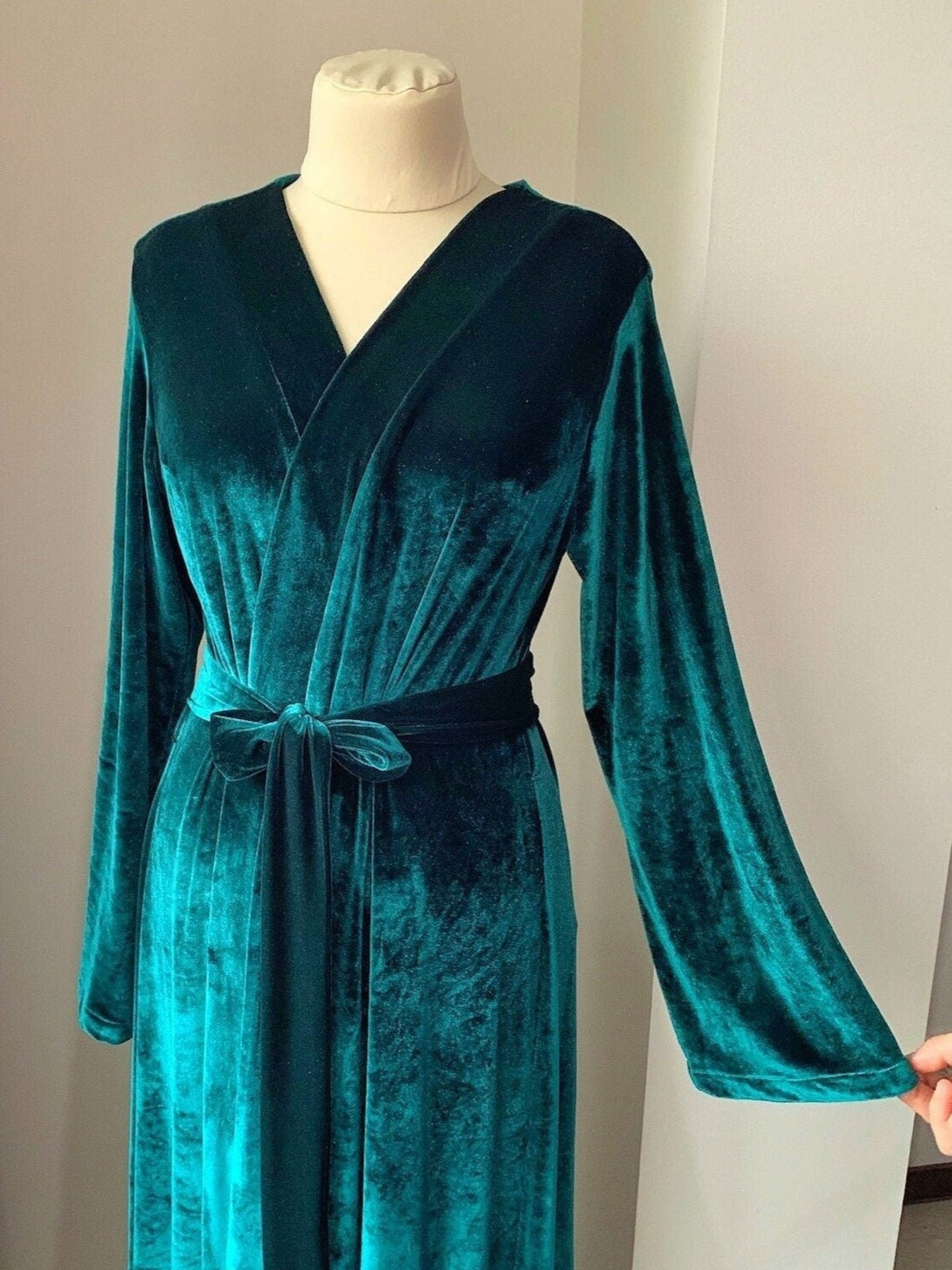 Green velvet robe long women | Bella Donna Handmade ️ – BellaDonnaUa