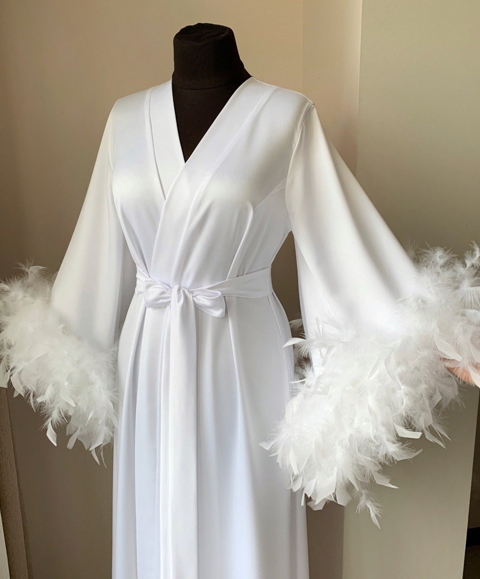 Feather bridal robe long White | Bella Donna Handmade ️ – BellaDonnaUa