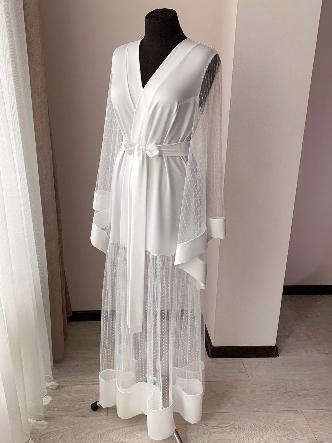 Maxi bridal robe tulle