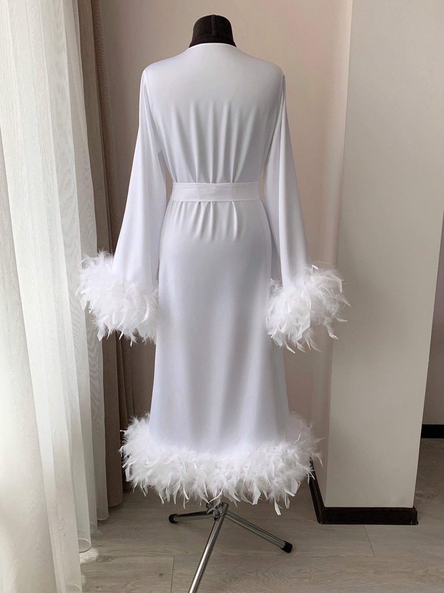 back feather robe white