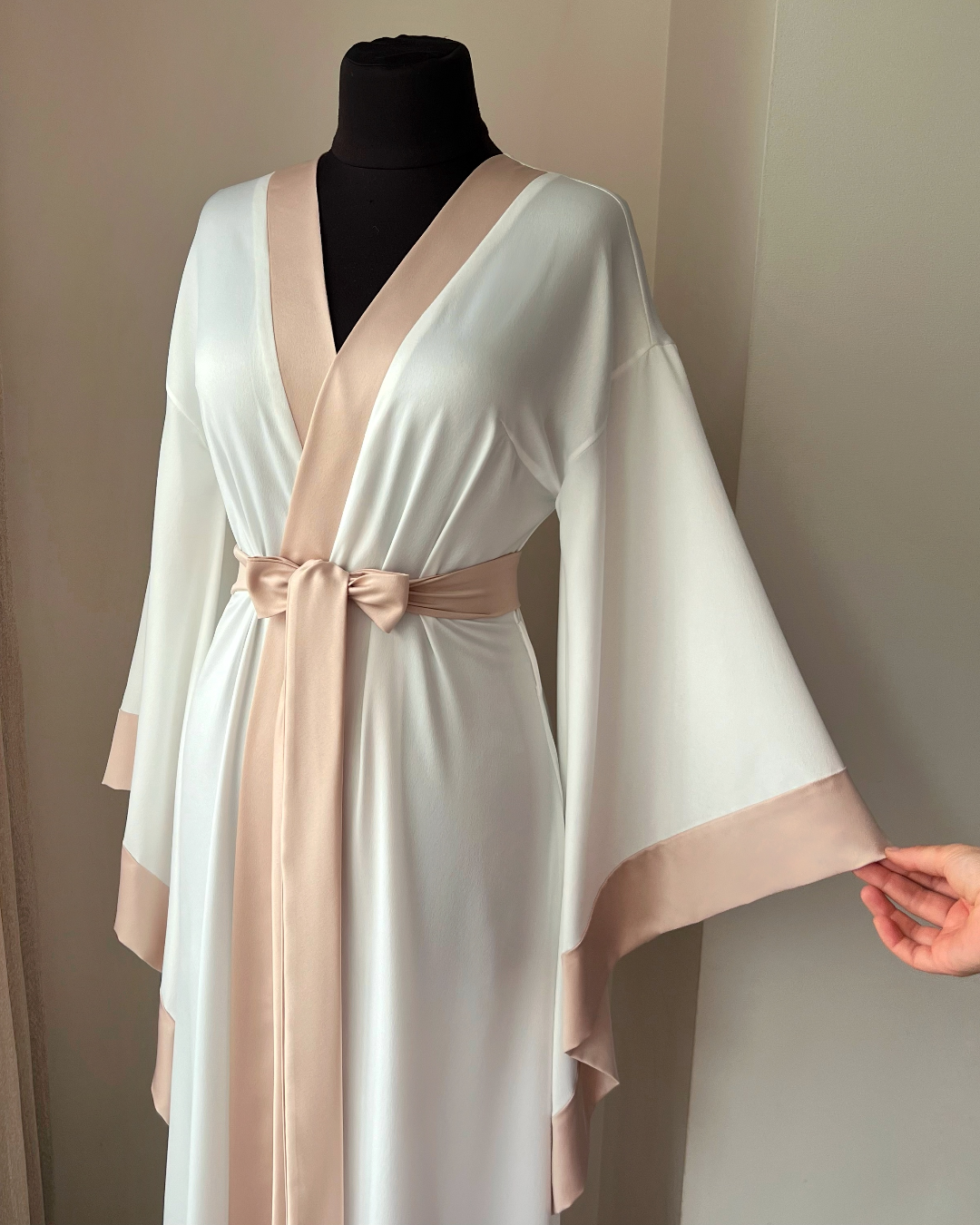 Women's kimono robe