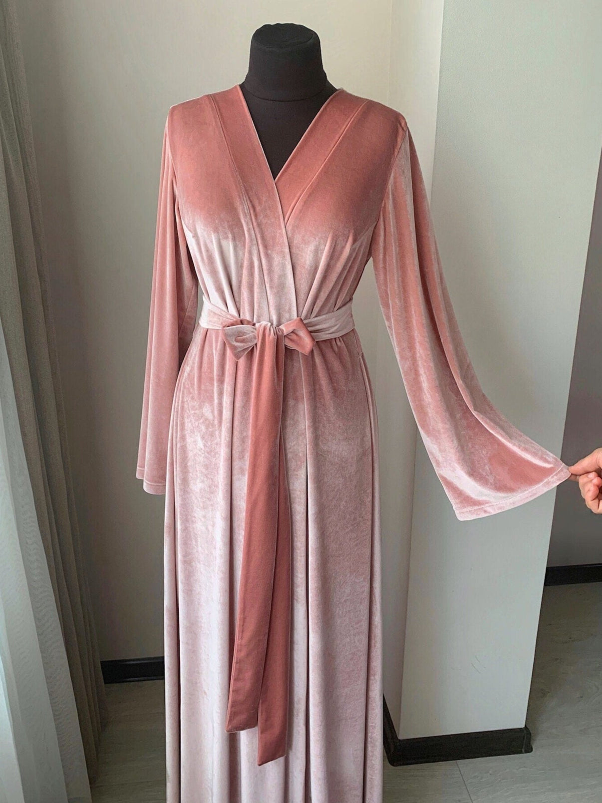 Long velour robe pink Bridesmaids robes 👰‍♀️