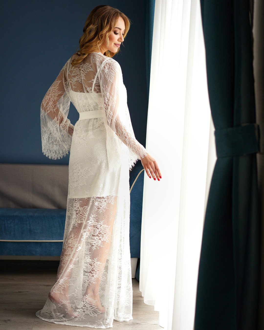 bridal nightgown and robe set