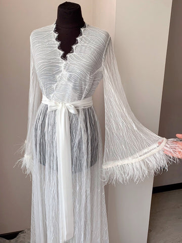 Long lace robe with train and feathers | Bella Donna Handmade ️