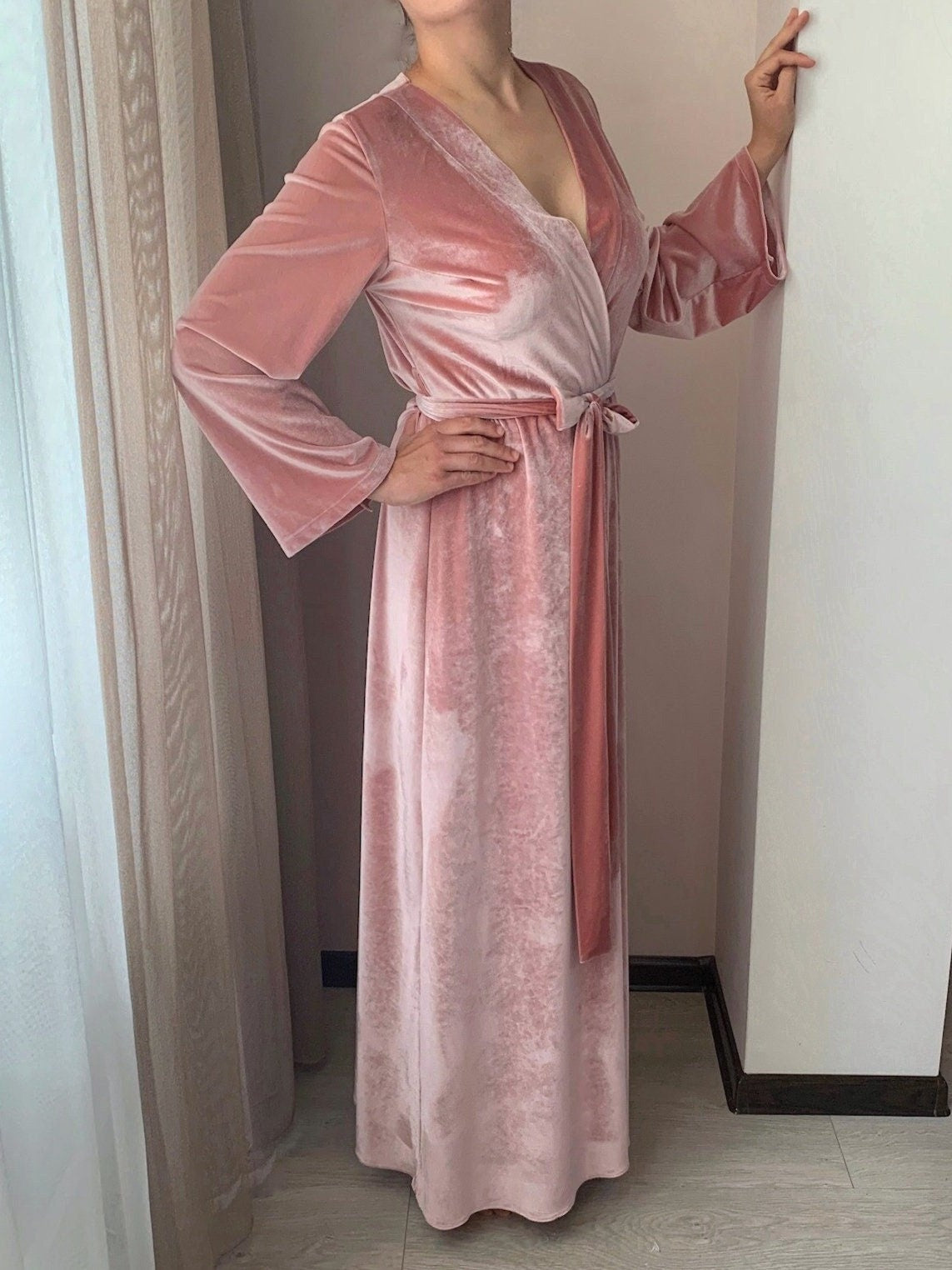 velour robe pink