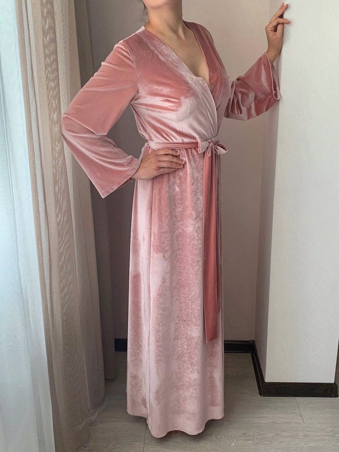 Long velour robe pink