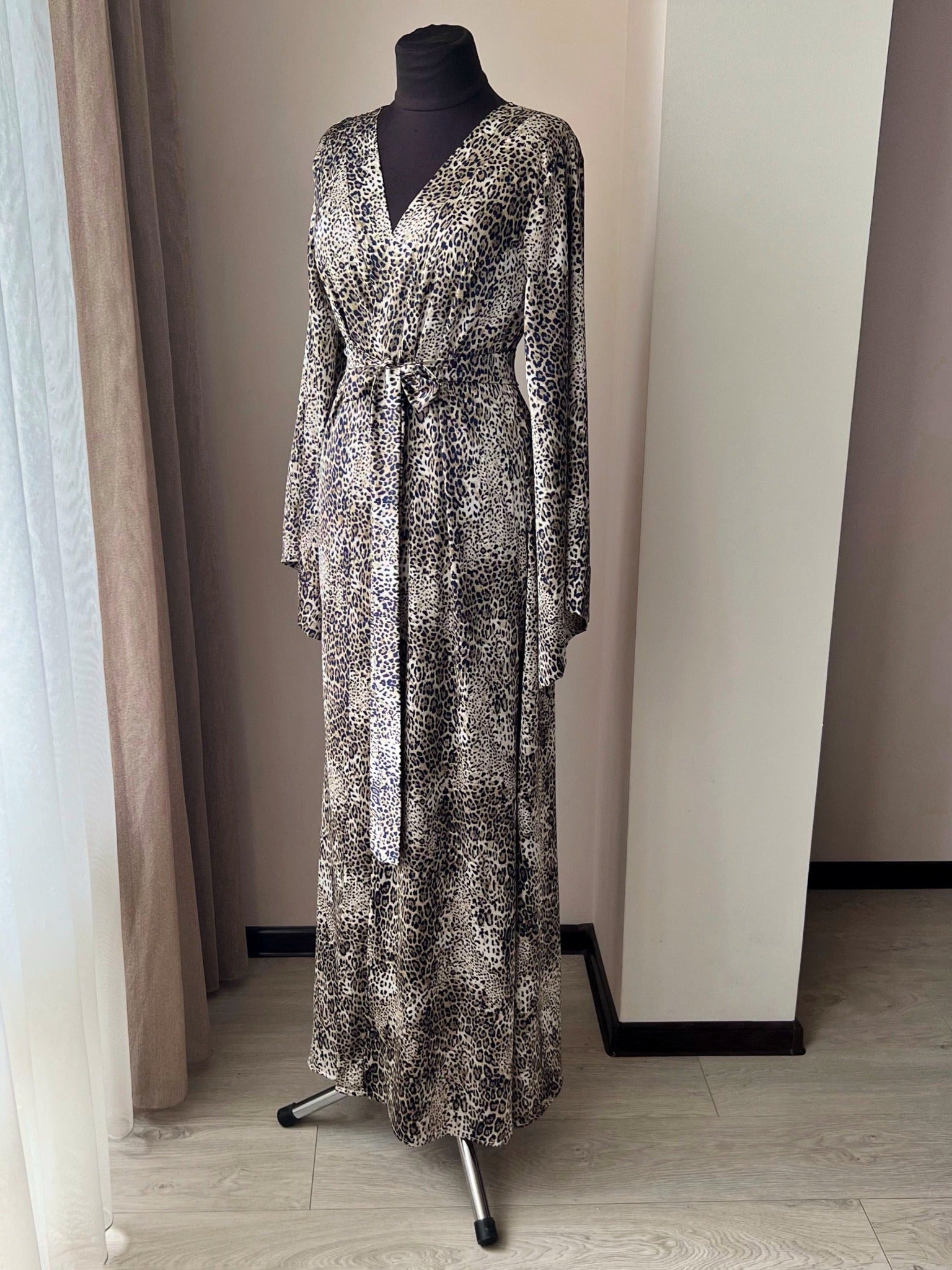 floor length robe