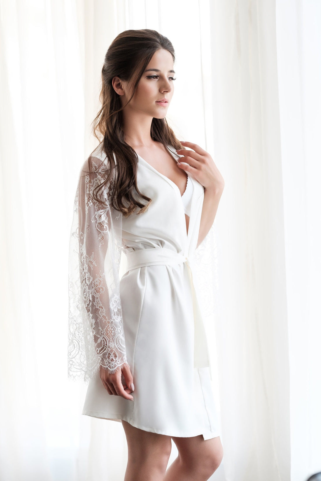 Short bridal robe with lace sleeves Ivory | BellaDonnaUa ️