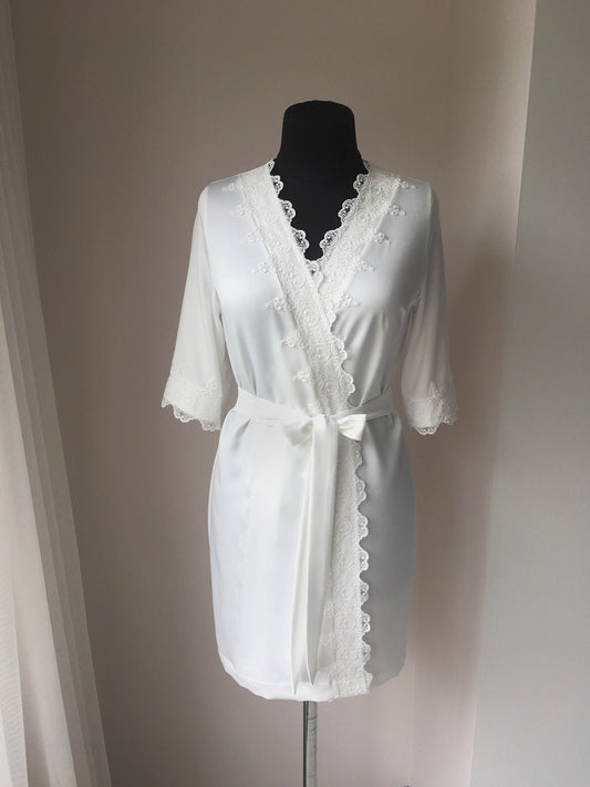 Bridal nightgown and robe set, wedding robe, silk robe, robe with lace, wedding day, dressing gown, morning lingerie