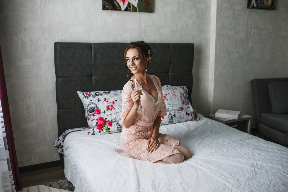 Short lace robe, sexy lace robe, lace bridal robe, sexy lingerie, sheer robe, pink lace robe, boudoir robe, lace lingerie, lingerie robe