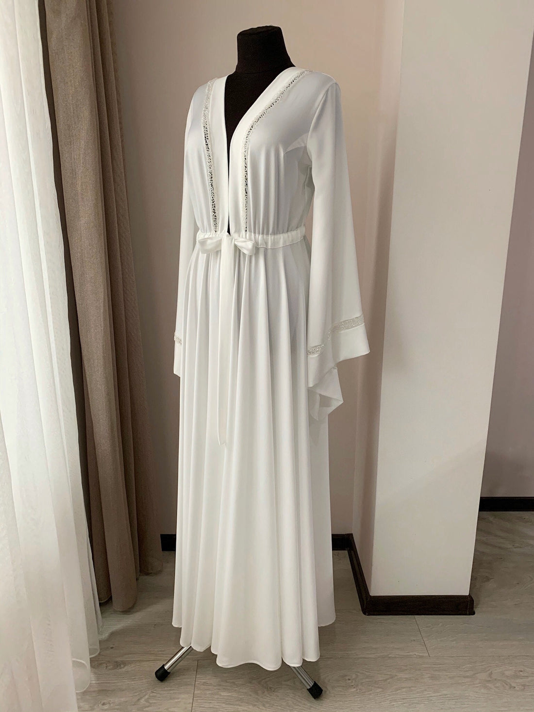 Long bridal robe with beads, floor length robe, maxi bridal robe, kimono robe wedding