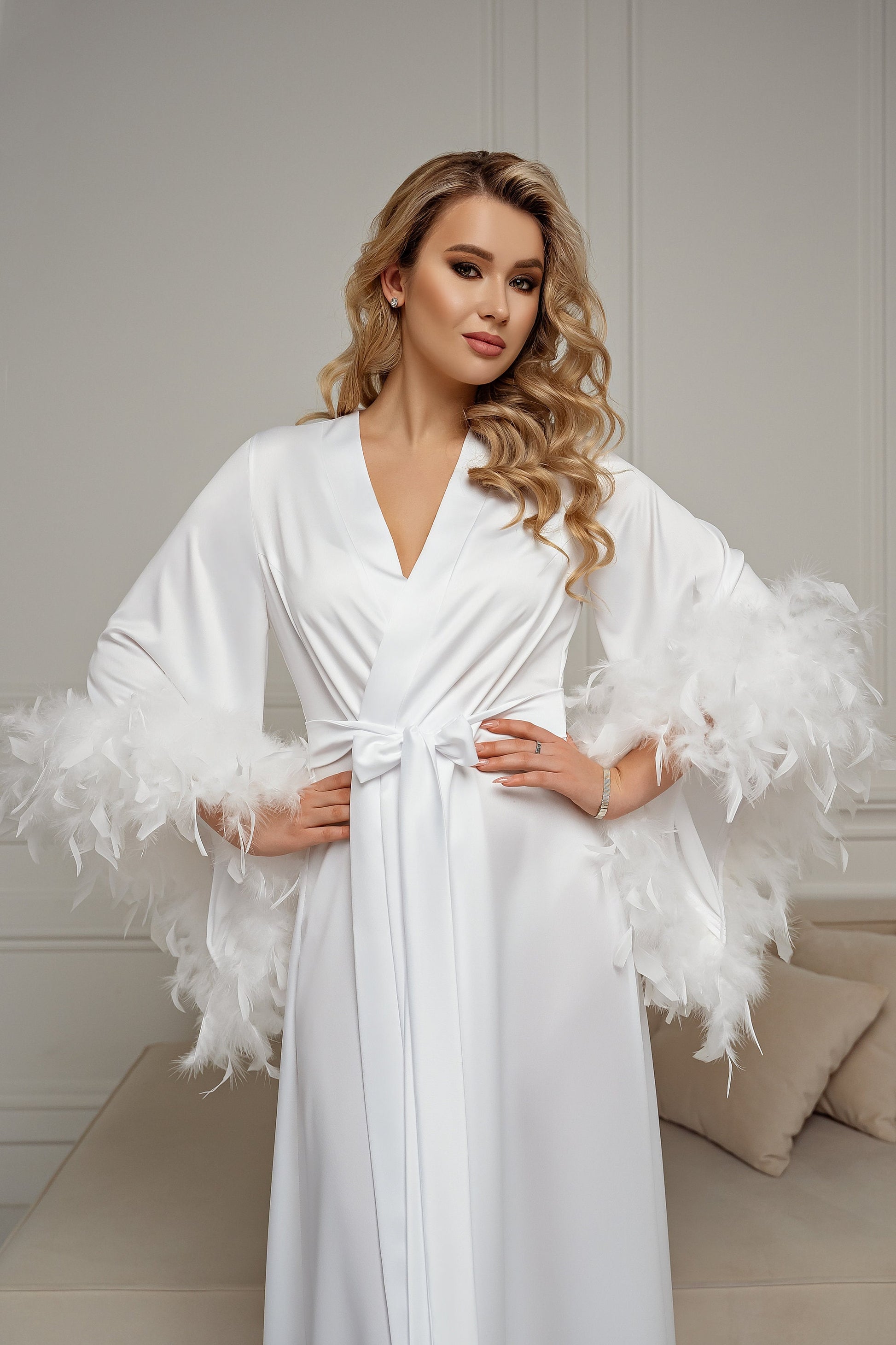 feather robe white